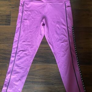 Women's Vibrant Pink Capris - Zyia Light and Tight
